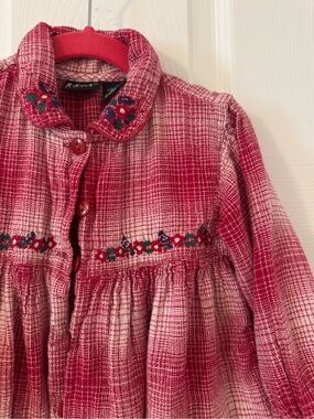 VINTAGE - Girls' Pink Button-Front Textured Dress with Floral Embroidery - EUC